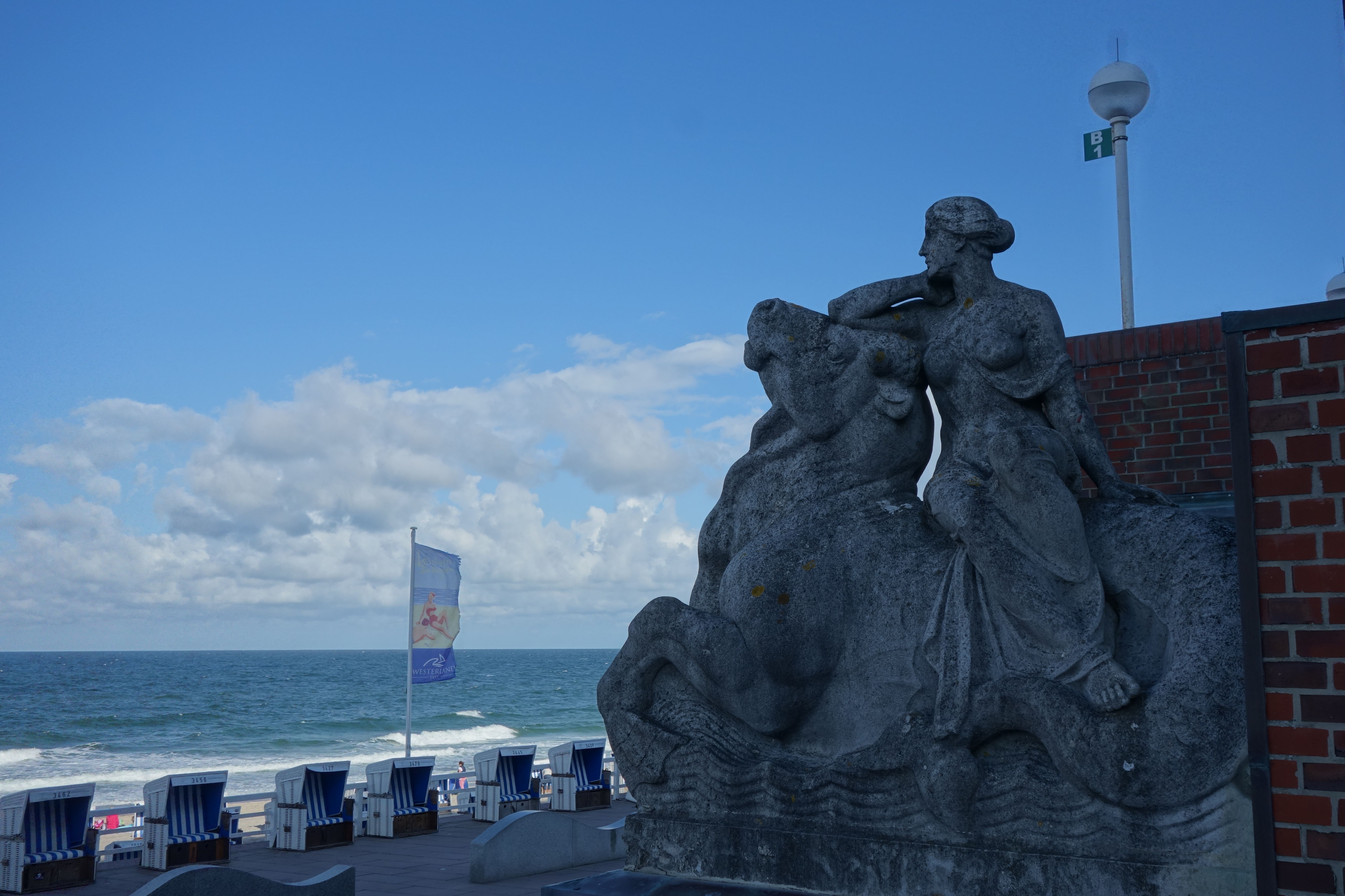 Westerland promenade sculpture